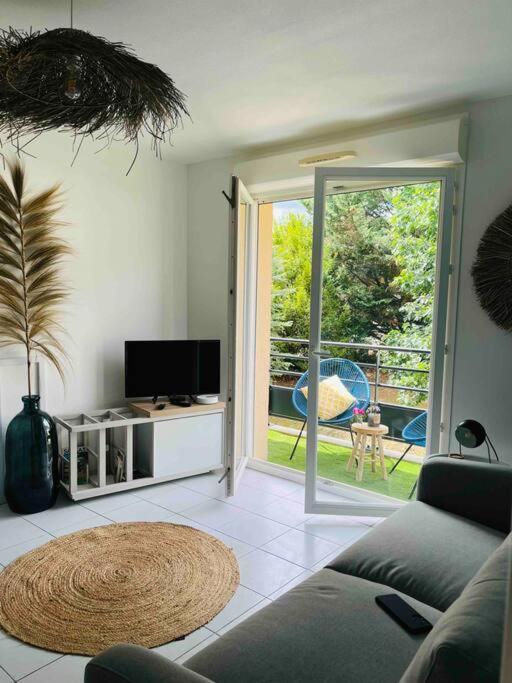 Appartement Cosy, Calme, Lumineux, Balcon, Parking Sarlat-la-Caneda Ngoại thất bức ảnh