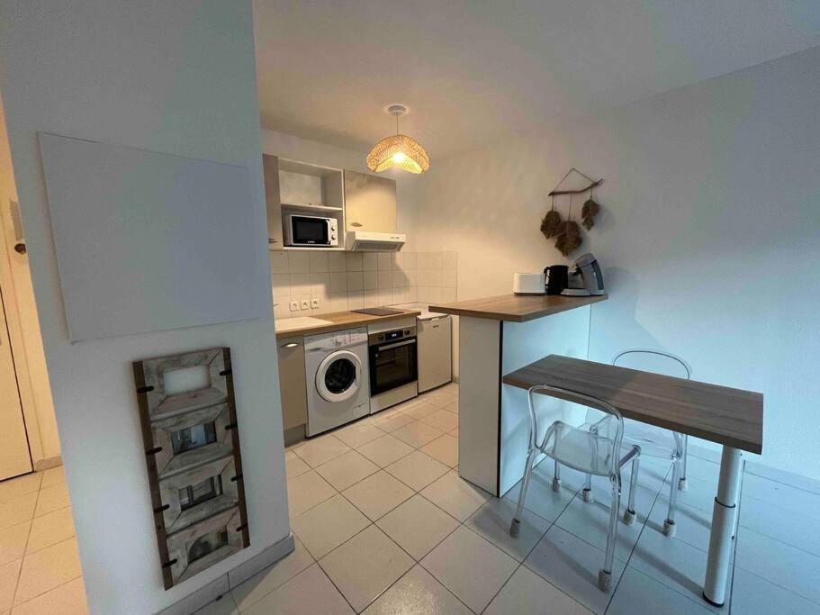 Appartement Cosy, Calme, Lumineux, Balcon, Parking Sarlat-la-Caneda Ngoại thất bức ảnh