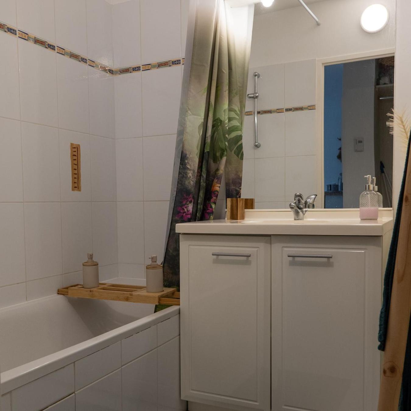 Appartement Cosy, Calme, Lumineux, Balcon, Parking Sarlat-la-Caneda Ngoại thất bức ảnh